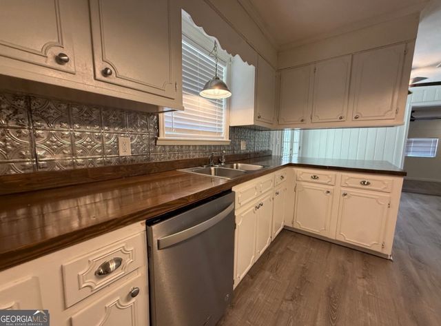 108 Plum Street, Dublin, GA 31021