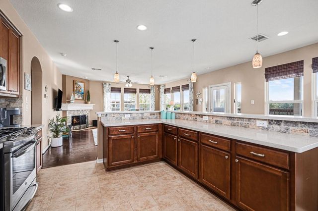 1133 E Meyer Road, Seabrook, TX 77586