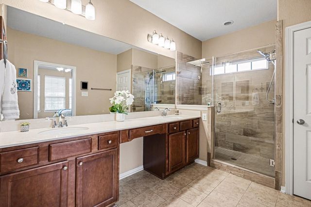 1133 E Meyer Road, Seabrook, TX 77586