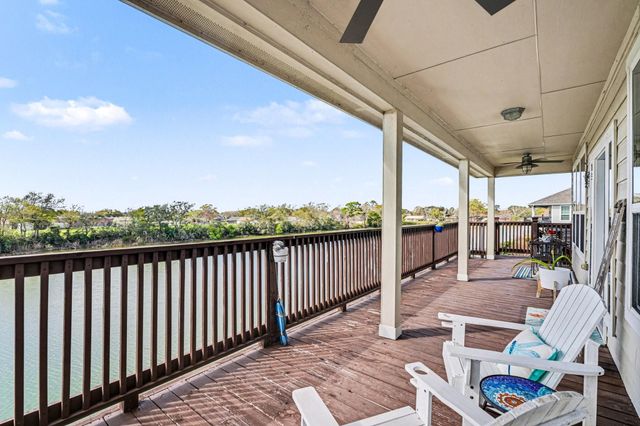 1133 E Meyer Road, Seabrook, TX 77586