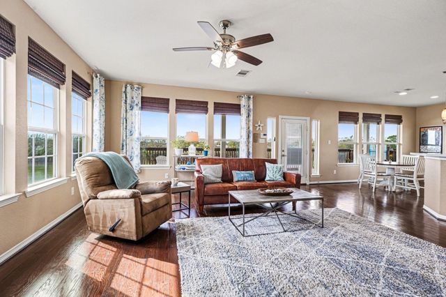 1133 E Meyer Road, Seabrook, TX 77586