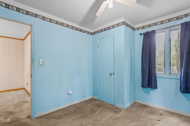 1909 Rayston Drive, Greensboro, NC 27405