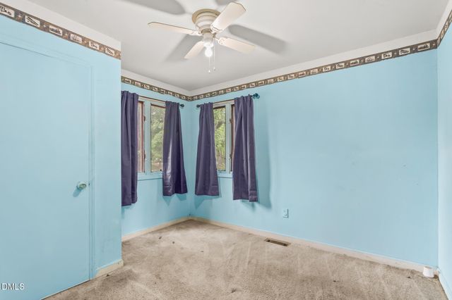 1909 Rayston Drive, Greensboro, NC 27405