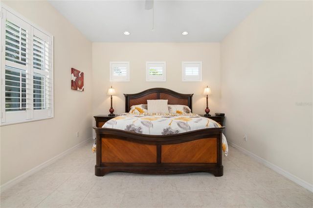 4720 CLAREMONT PARK DRIVE, Bradenton, FL 34211