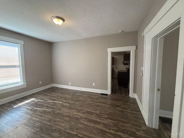 2015 Howard Avenue, Middletown, OH 45044