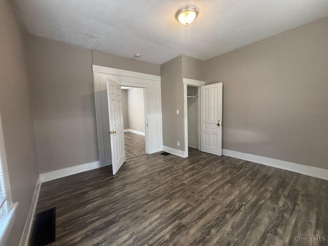 2015 Howard Avenue, Middletown, OH 45044