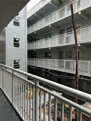 215 SE 3rd Ave 101A, Hallandale Beach, FL 33009