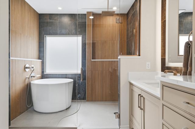 1706 DUNHILL WAY, Columbia, MO 65203