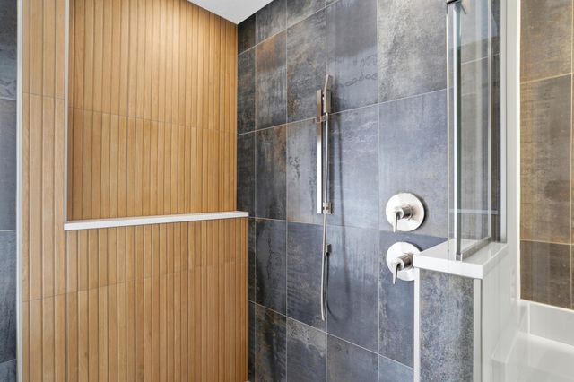 1706 DUNHILL WAY, Columbia, MO 65203