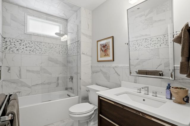 1706 DUNHILL WAY, Columbia, MO 65203