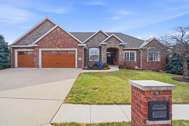 1706 DUNHILL WAY, Columbia, MO 65203