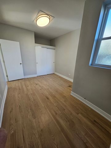 901 N Francisco Avenue 1R, Chicago, IL 60622