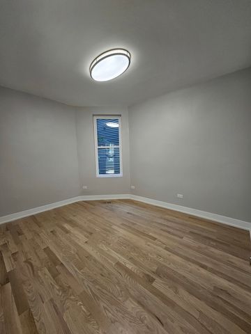 901 N Francisco Avenue 1R, Chicago, IL 60622