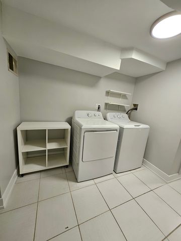 901 N Francisco Avenue 1R, Chicago, IL 60622