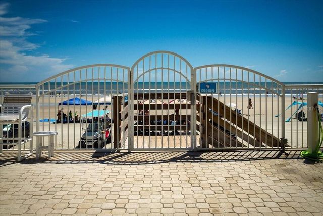 2401 S ATLANTIC AVENUE D304, New Smyrna Beach, FL 32169