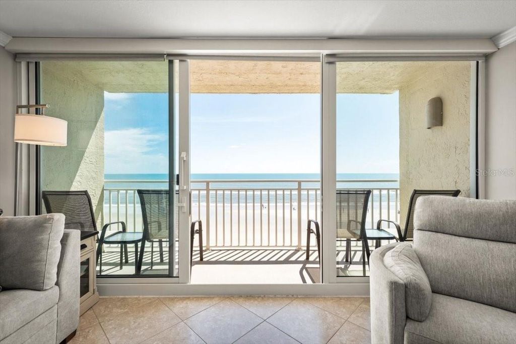 Image 6 of property listing at 2401 S ATLANTIC AVENUE D304, New Smyrna Beach, FL 32169