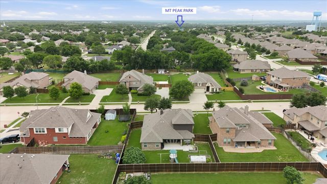 1105 Safrano Street, Midlothian, TX 76065