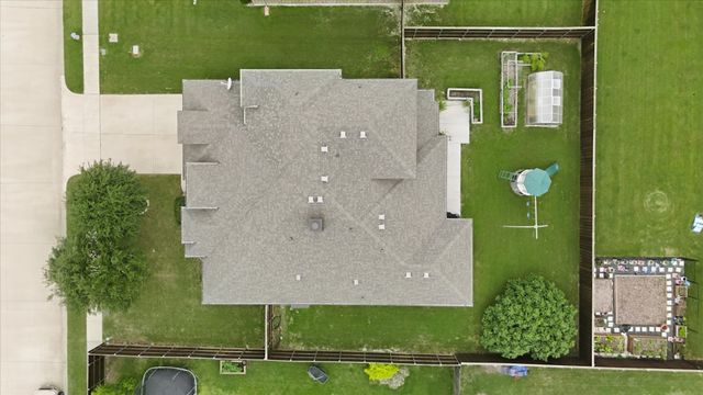 1105 Safrano Street, Midlothian, TX 76065