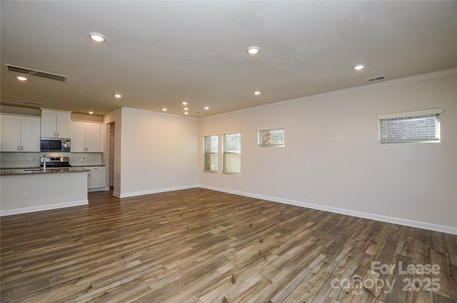 3215 Lisburn Street, Charlotte, NC 28227