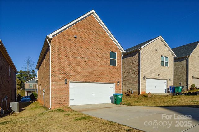 3215 Lisburn Street, Charlotte, NC 28227