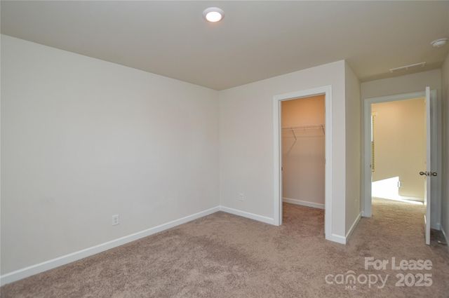 3215 Lisburn Street, Charlotte, NC 28227