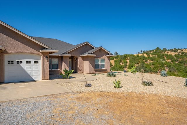 24015 Shirley Drive, Bella Vista, CA 96008