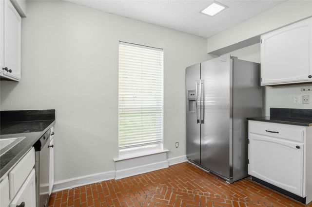 9351 Highedge Circle, Dallas, TX 75238