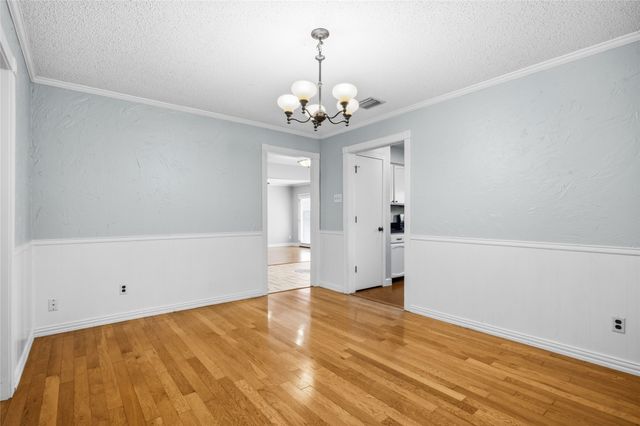 9351 Highedge Circle, Dallas, TX 75238