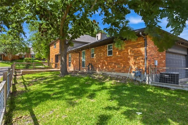 9351 Highedge Circle, Dallas, TX 75238
