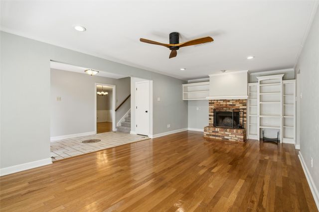 9351 Highedge Circle, Dallas, TX 75238