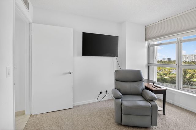 3400 NE 192nd Street 1008, Miami, FL 33180