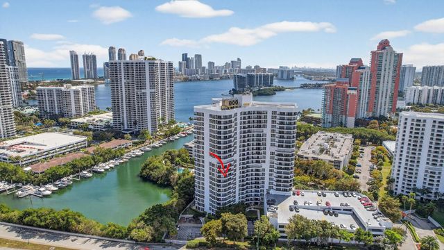 3400 NE 192nd Street 1008, Miami, FL 33180