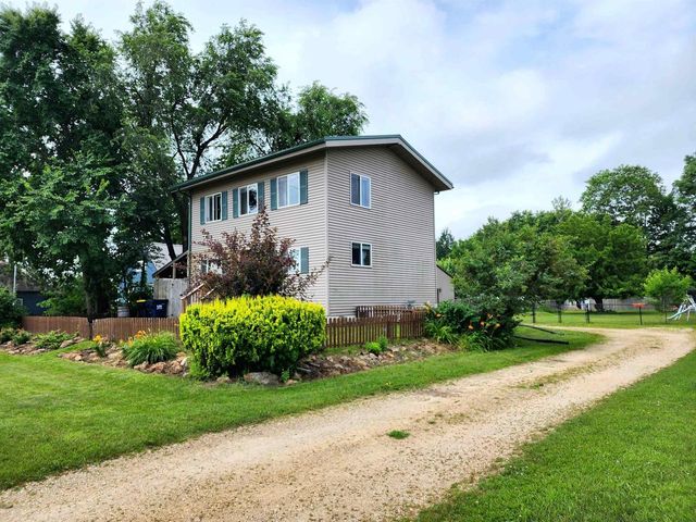 319 N Washington Street, New Lisbon, WI 53950