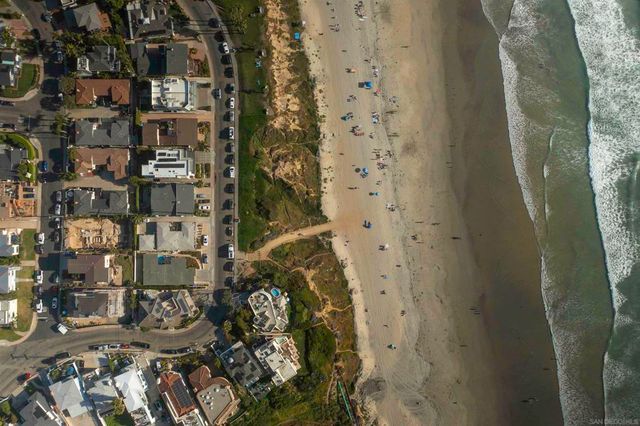 4933 35 Ocean Boulevard, San Diego, CA 92109