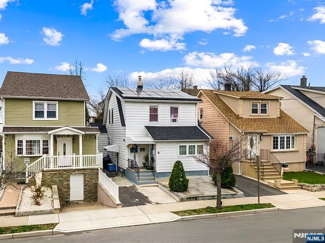 1046-1048 26th Street, Paterson, NJ 07513