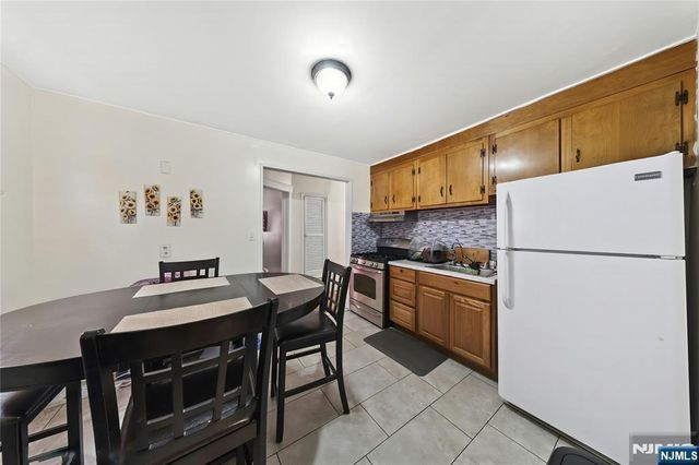 1046-1048 26th Street, Paterson, NJ 07513