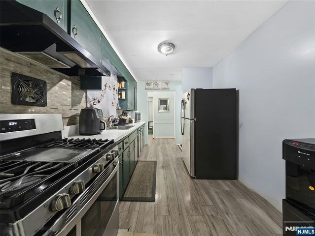 1046-1048 26th Street, Paterson, NJ 07513
