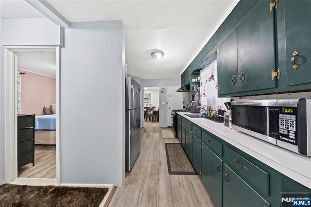1046-1048 26th Street, Paterson, NJ 07513