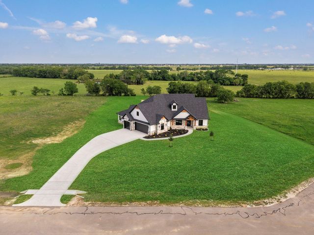 4602 Wesson Drive, Bryan, TX 77808