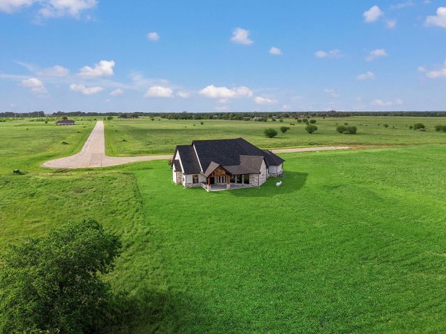4602 Wesson Drive, Bryan, TX 77808