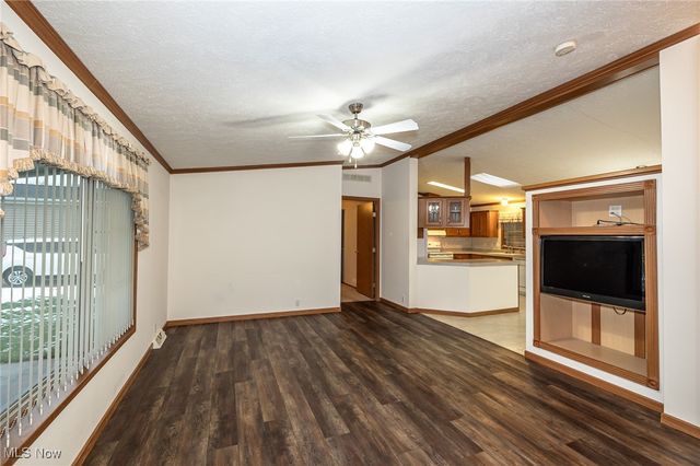 1 Tympani Trail, Olmsted Twp, OH 44138