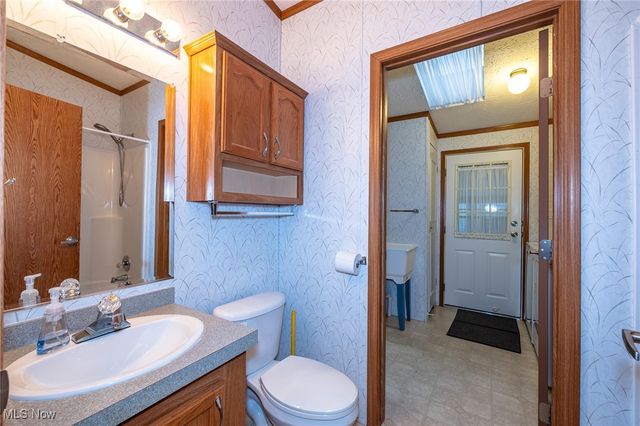 1 Tympani Trail, Olmsted Twp, OH 44138