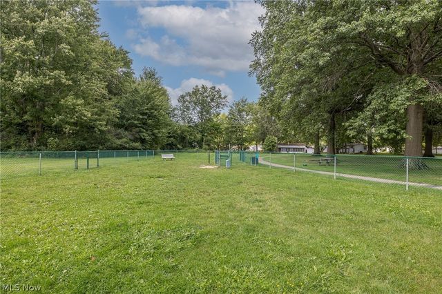 1 Tympani Trail, Olmsted Twp, OH 44138
