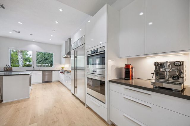 1626 Westshore Drive, Houston, TX 77094