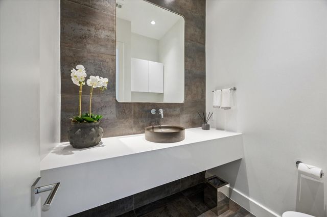 1626 Westshore Drive, Houston, TX 77094