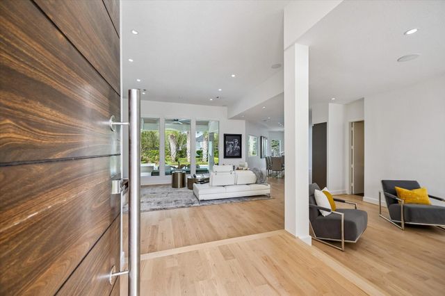 1626 Westshore Drive, Houston, TX 77094