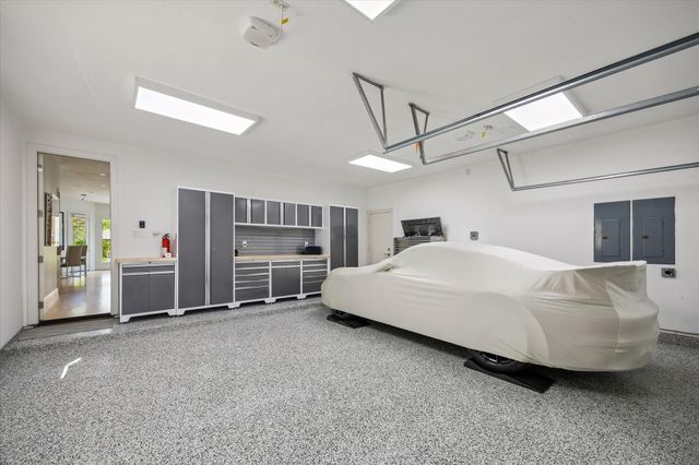 1626 Westshore Drive, Houston, TX 77094