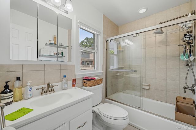 190C Edgewater Park 190C, Bronx, NY 10465