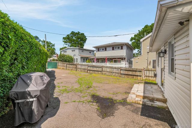 190C Edgewater Park 190C, Bronx, NY 10465