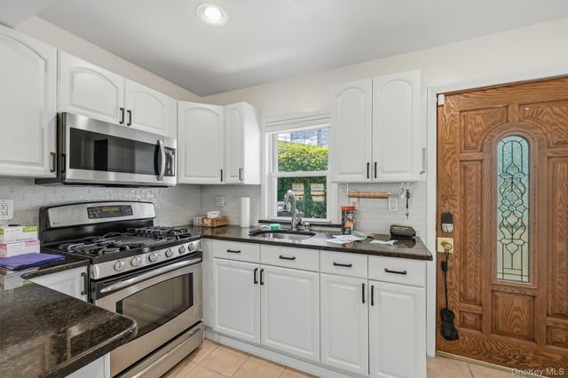 190C Edgewater Park 190C, Bronx, NY 10465